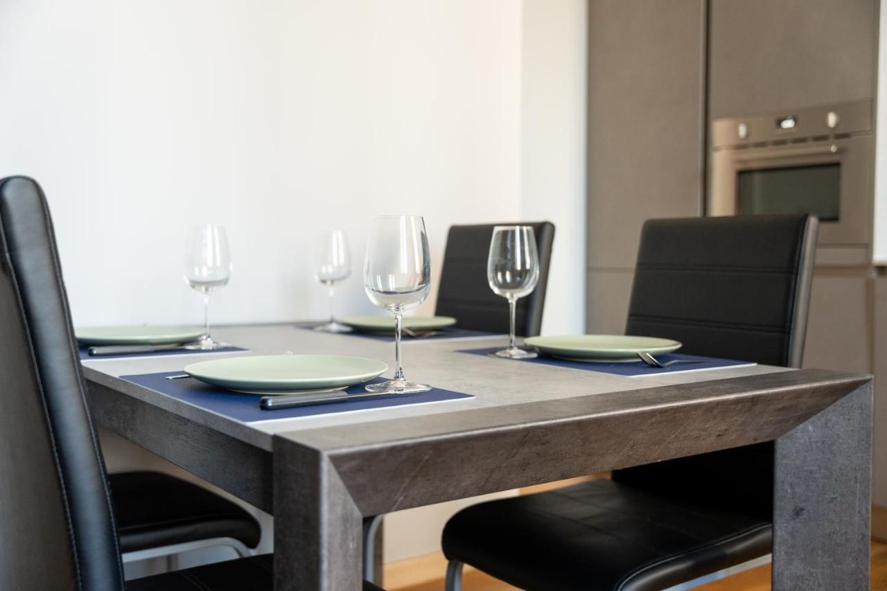 5 Min Duomo Luxury Home In Brera Design District Milan Exterior photo