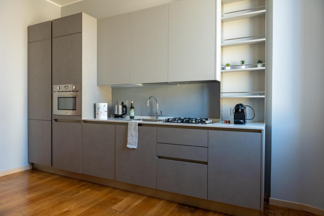 5 Min Duomo Luxury Home In Brera Design District Milan Exterior photo